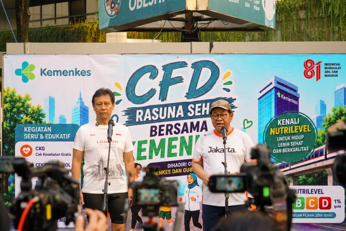 Kemenkes & Pemda DKI Jakarta Gelar Jalan Sehat dan Edukasi Pola Hidup Sehat: Jadi Gaya Hidup & Dibudayakan