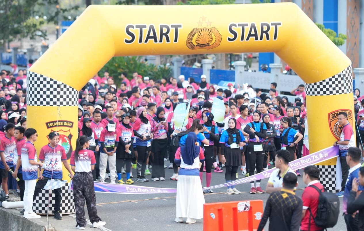 Pemprov Apresiasi Kolaborasi PPNI & IBI Sulbar Gelar Fun Run, PPNI: Ajak Masyarakat Hidup Sehat