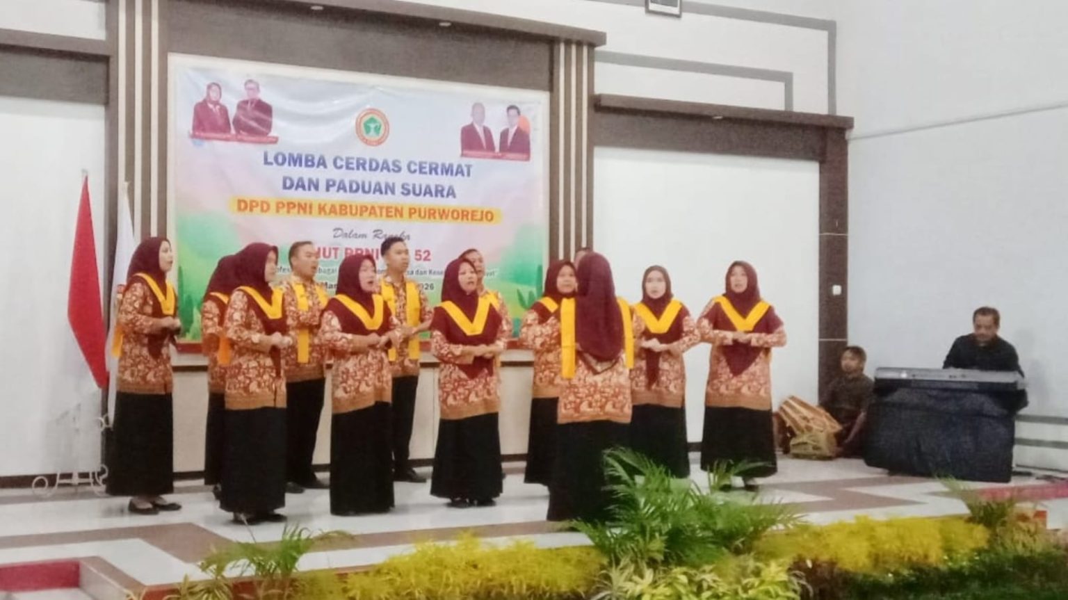 Sambut HUT Ke-52 PPNI, Perawat Purworejo Ikuti Lomba Kreasi Paduan Suara