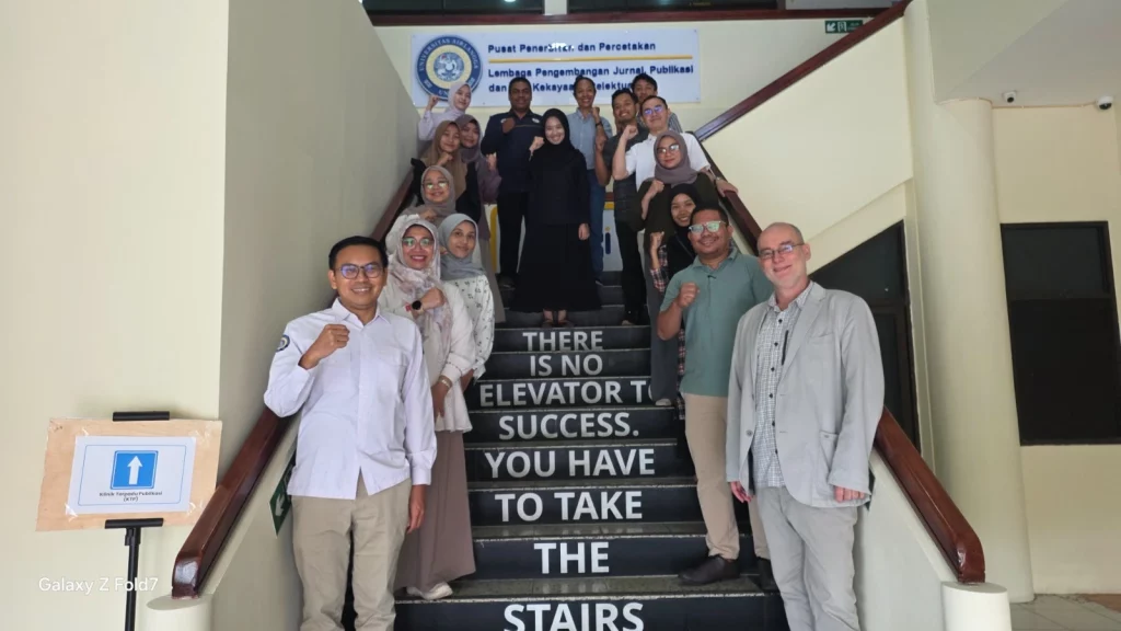 Reach UNAIR Edukasi Dinamika Migrasi Perawat & Peluang Studi dan Beasiswa di Jerman