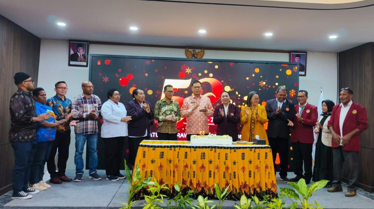 PPNI Kota Sorong Gelar Rakerda I & HUT PPNI Ke-52, Wawalikota Tegaskan Perawat Ujung Tombak Yankes